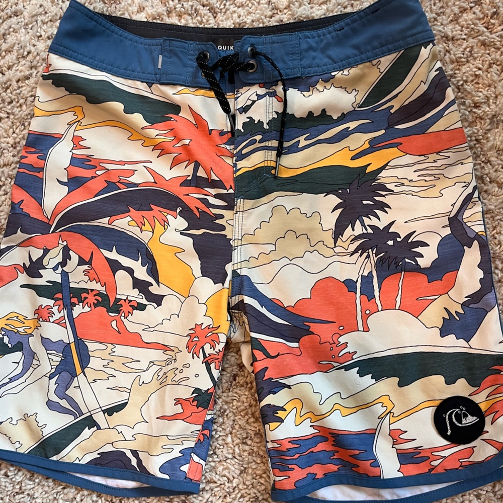 Quiksilver Board Shorts Size 28